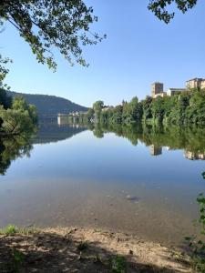 Agréable t2 calme centre-ville Cahors