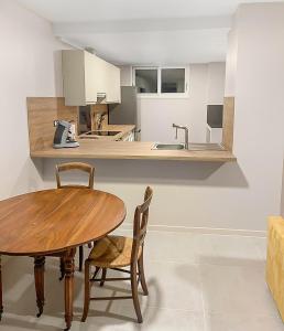 Maison plein pied proche de Paris, Parking privé, , 2 chambres, Terrasse privée, capacité 6 personnes