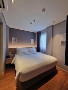 Moonstar Cebu Capsule Hotel