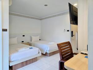 Sira Boutique, Patong