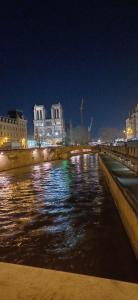 Métro - Sac à dos - Dodo Chez Léontine 2 ch Parking Wifi FO