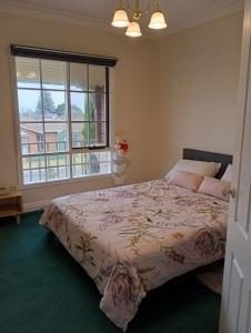 Federation Style 4 bedroom House with Ocean View