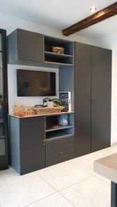 Appartements GARY Suite - Studio Cosy, Spa et jardin privatif a 4 min de Cambrai : photos des chambres