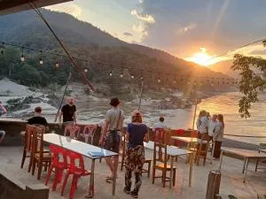 Villa Mekong Guesthouse - Pakbeng