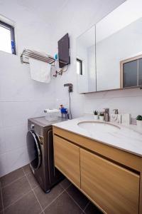 New Luxury Studio in Nairobi