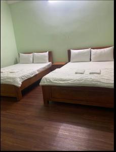 KHÁCH SẠN HOÀNG KHÁNh