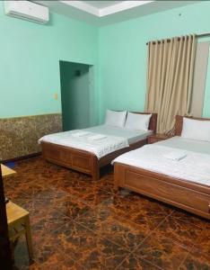 KHÁCH SẠN HOÀNG KHÁNh