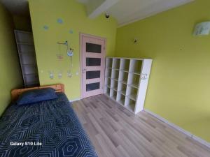 four rooms apartments