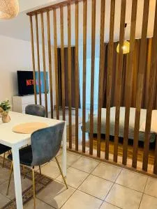 ApartHome Studio - Dragomireşti