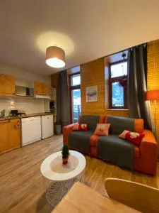 Chamrousse Residence le Balcon de Recoin - Au pied des pistes - 于尔亚日莱班