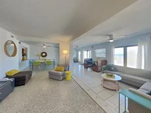 Sunshine House - فلاغلار بيتش