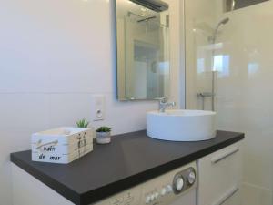 Appartement rénové 3* avec jardin et WIFI à 20m de la plage - Trégastel - FR-1-368-77