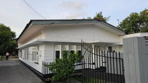 Negombo - Entire House - Sleeps 7 - Close to the Airport