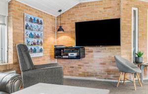 Holiday Home Mettes Bjerg Hvide Sande Iv