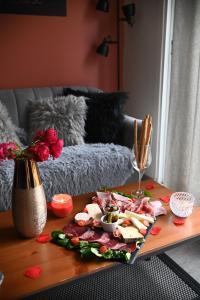 Maisons de vacances Eden House, Cocon sensuel et romantique avec jacuzzi : photos des chambres