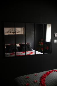 Maisons de vacances Eden House, Cocon sensuel et romantique avec jacuzzi : photos des chambres