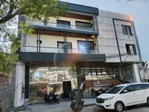 Hotel SS4 CRYSTALS - Sītāpur