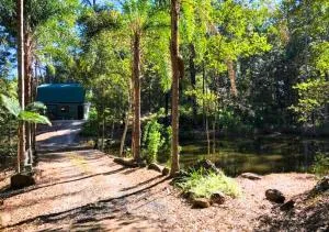LAKE VIEW CHALET Australia Zoo close by - Mooloolah