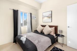 Skyline 1BR in Cebu IT park - Group Friendly