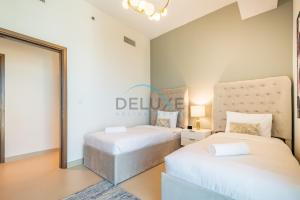 Sea View 3BR with Assistant Room and Balcony, Just Steps from Marina Promenade, 5242 Tower 1, Dubai Marina by Deluxe Holiday Homes