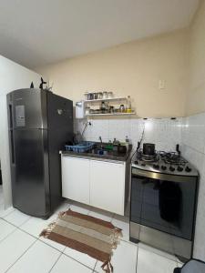 Apto INTEIRO em Vilas do Atlântico, a 50m da praia