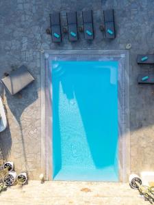 Mando Pool Villas w Sea Views - Five Bedrooms