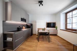 Central Living 1