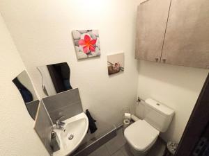 Appartements Le Petit Roswag - Parking Gratuit - Proche Gare - Commerces a proximite : photos des chambres