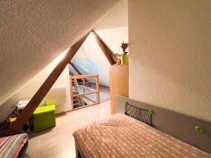 Appartements Le Petit Roswag - Parking Gratuit - Proche Gare - Commerces a proximite : photos des chambres