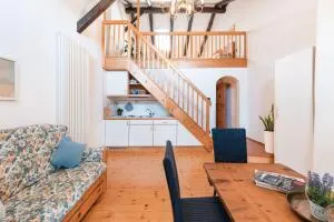 Apartments Ansitz Wieshof - Castelvecchio