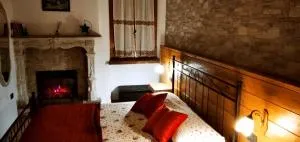 Borgo Antico Chalet Appartamenti - Sillavengo