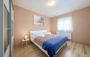 Amazing Home In Lucane With Wifi