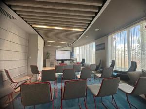 Hotels Holiday Inn Express Paris - Velizy by IHG : photos des chambres