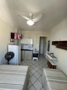 KITNET ACONCHEGANTE A 3 MINUTOS DA PRAIA