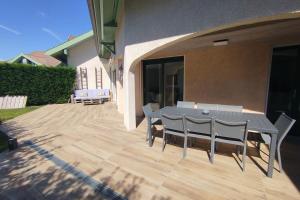 Maisons de vacances Pretty terraced house with garden level and garage : photos des chambres