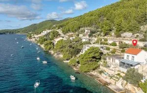 Nice Home In Karbuni With Wifi - Brnistrova