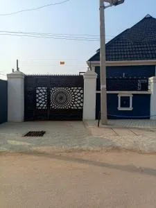 Luxury Egbeda Apartments - Otta