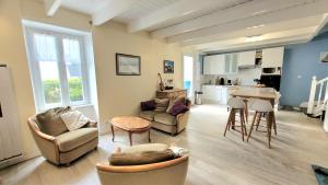 Maison Vue Mer proche Pointe du Raz Audierne Plouhinec Finistère