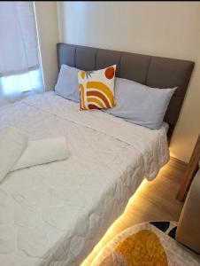 The Median Condominium