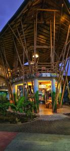 Bonding Coffee Roaster Café & Hotel