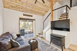 Shoreline Village Unit 3 - 1 Bedroom with Loft - Пайнтоп-Лейксайд