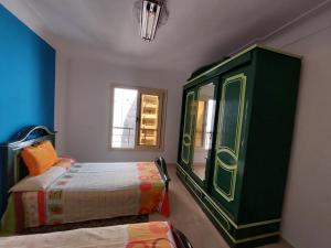 شقة160م ش اطلس العصافرة الدور8