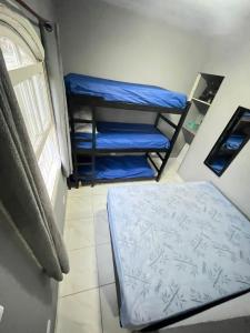 APARTAMENTO a 300 METROS DA PRAIA