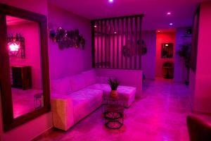 Love hotels Le boudoir suite&spa : photos des chambres