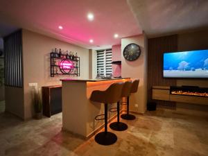 Love hotels Le boudoir suite&spa : photos des chambres