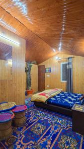 TREE HOUSE BY THE CITY ESCAPE