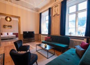 AHOI HOMES Royal Living - Innenstadt - Parkplatz