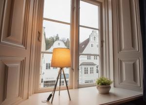 AHOI HOMES Royal Living - Innenstadt - Parkplatz