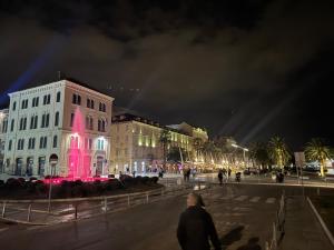 Supreme Location-Old Town Apt Luce City Centre