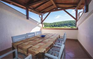 Gorgeous Apartment In Kampor With Sauna